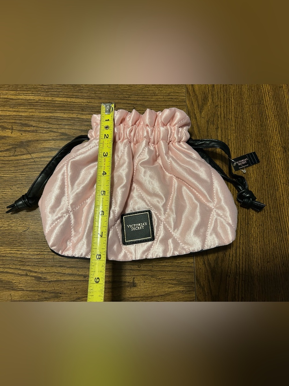 Victoria's Secret Light Pink Quilted Satin Drawstring Pouch - Picture 2 of 5